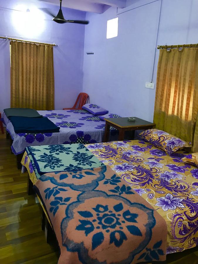 Golden Lodge Bénarès Extérieur photo